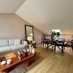 Coeur De Saint-Tropez - 2 Chambres - Terrasse - Parking