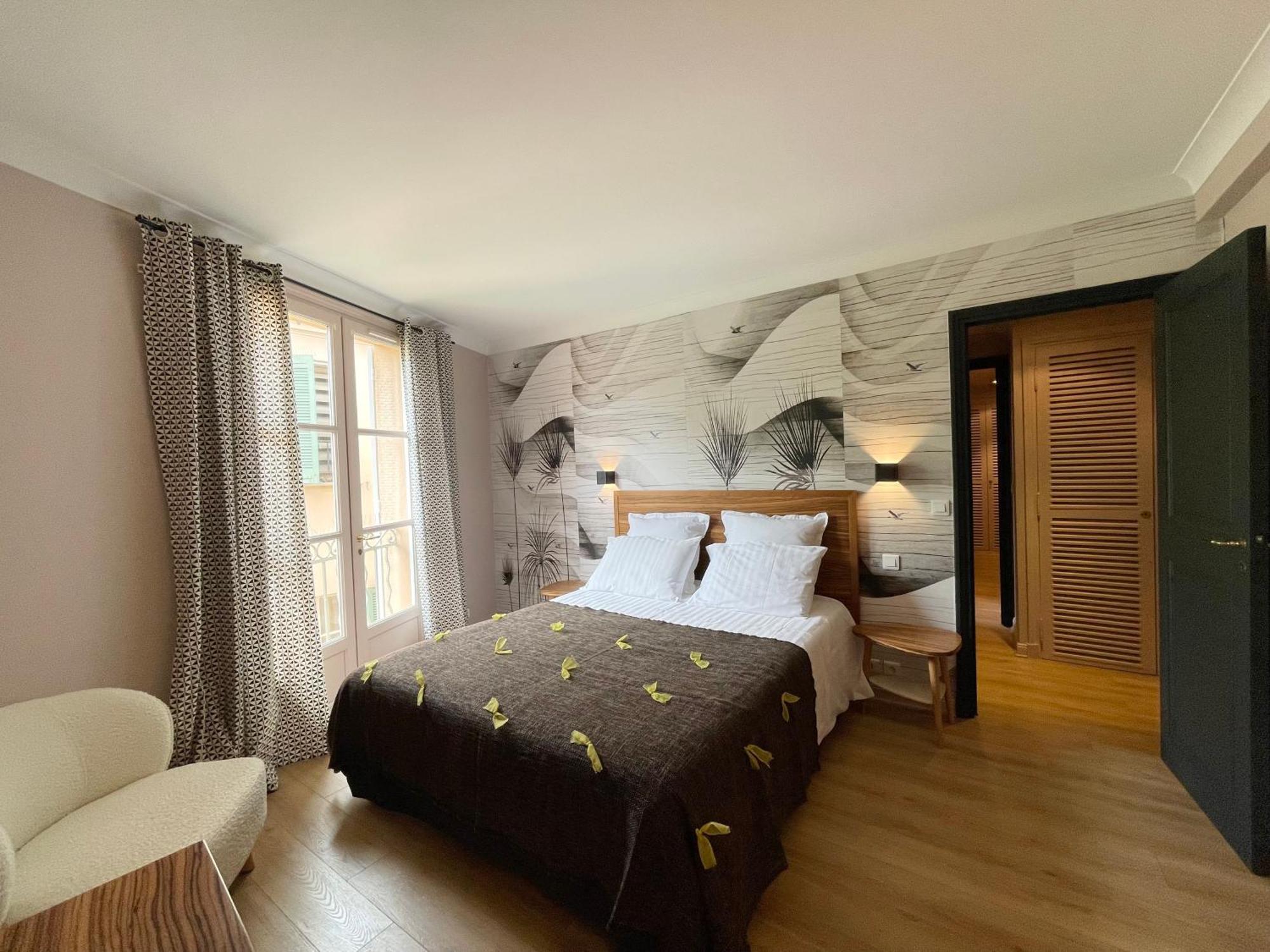 Coeur De Saint-Tropez - 2 Chambres - Terrasse - Parking Appartement Saint-Tropez